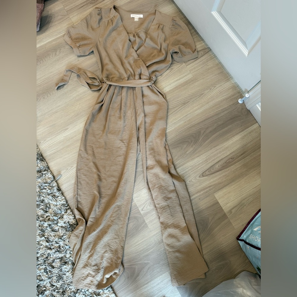 Monteau Beige Pant’s Romper